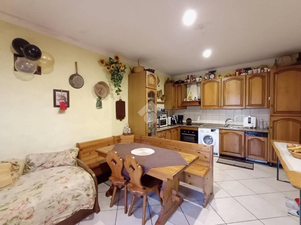 appartamento in vendita a Mignanego in zona Vittoria