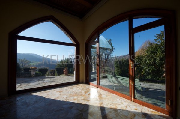 casa indipendente in vendita a Mignanego
