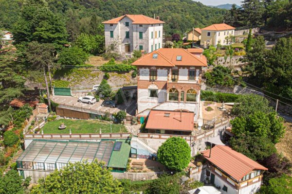 casa indipendente in vendita a Mignanego in zona Giovi
