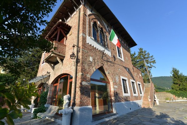 casa indipendente in vendita a Mignanego