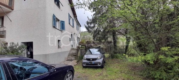 appartamento in vendita a Mignanego in zona Giovi