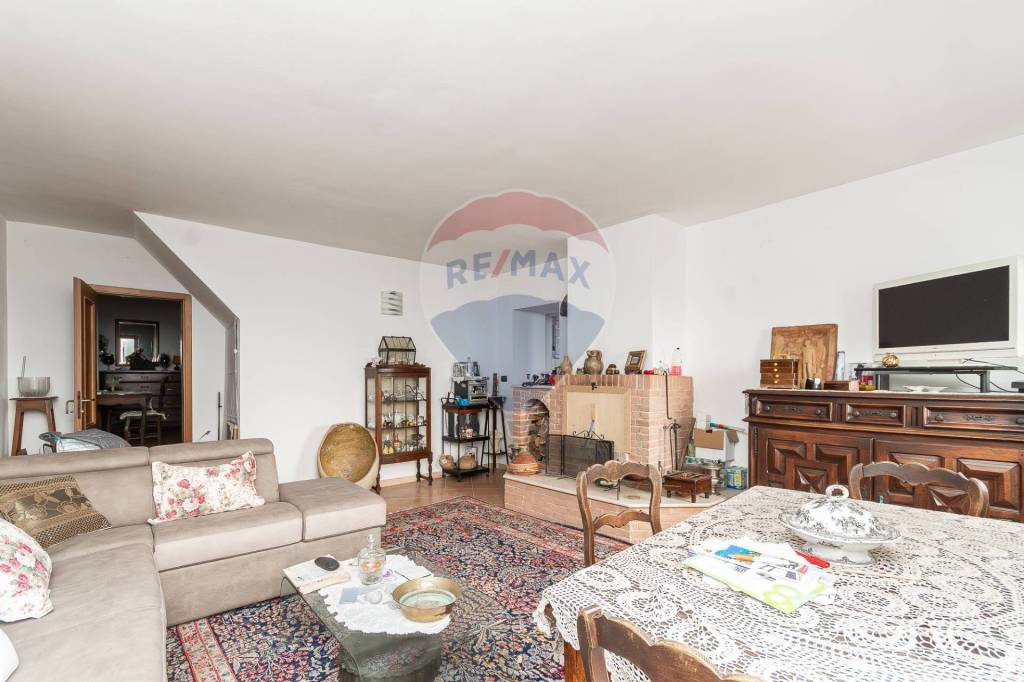 casa indipendente in vendita a Mignanego in zona Vittoria