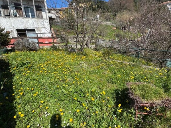 appartamento in vendita a Mignanego in zona Giovi