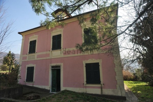 casa indipendente in vendita a Mignanego in zona Giovi