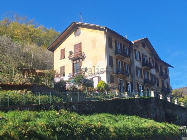 appartamento in vendita a Mignanego in zona Giovi