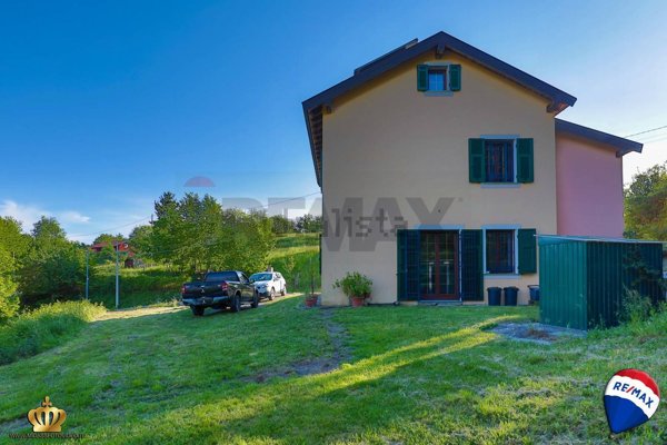 casa indipendente in vendita a Mignanego in zona Fumeri