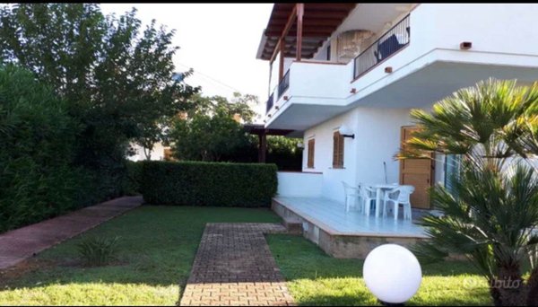 appartamento in vendita a Mignanego in zona Vittoria