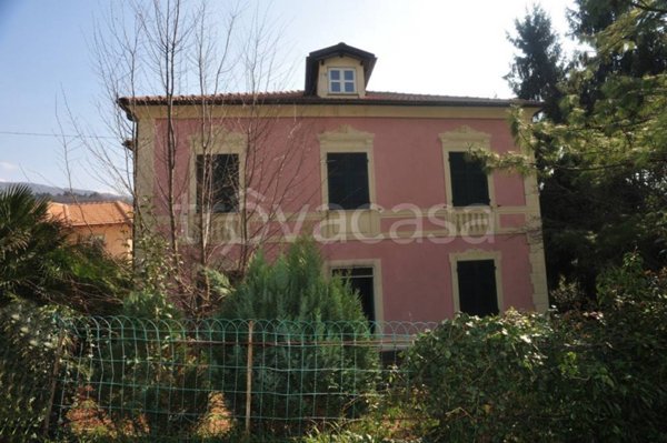 casa indipendente in vendita a Mignanego in zona Giovi