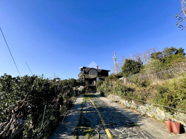 casa indipendente in vendita a Mignanego