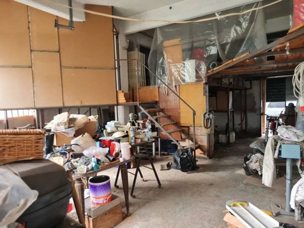 negozio in vendita a Mignanego