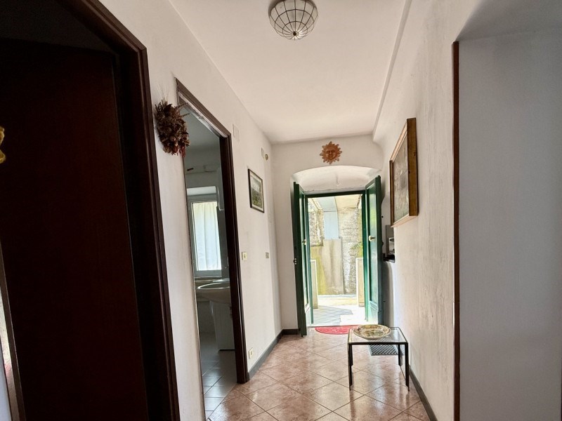 appartamento in vendita a Mignanego in zona Vittoria