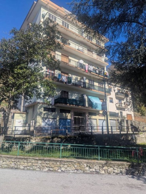 appartamento in vendita a Mignanego in zona Ponterosso