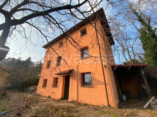 casa indipendente in vendita a Mignanego in zona Montanesi
