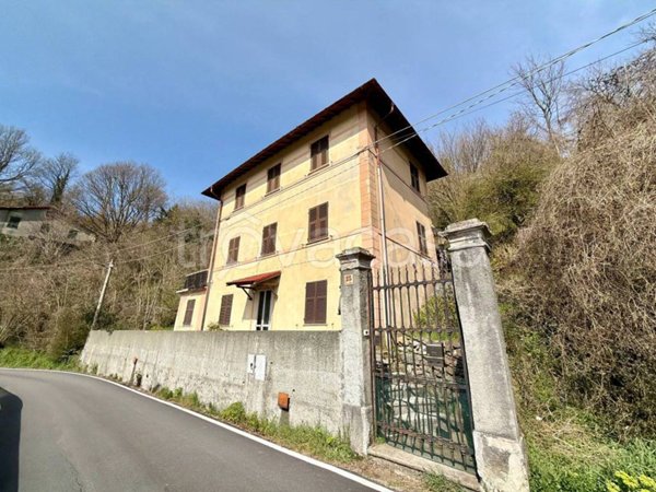 casa indipendente in vendita a Mignanego in zona Giovi