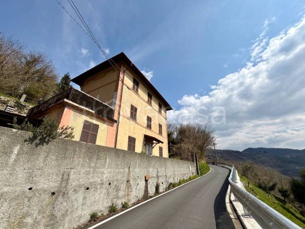 casa indipendente in vendita a Mignanego in zona Giovi