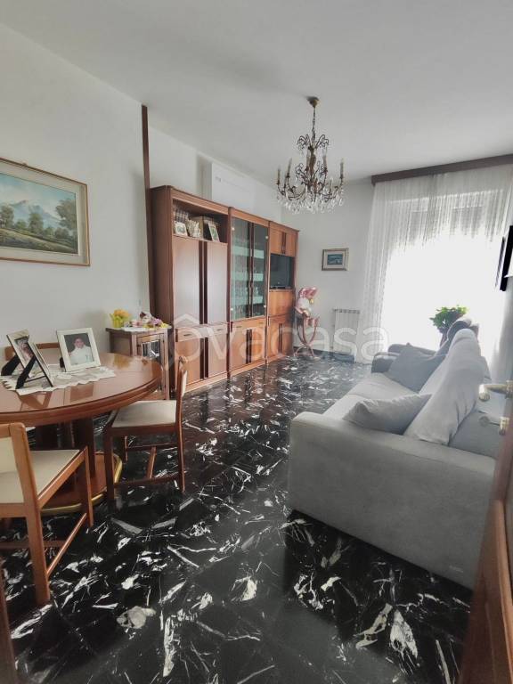 appartamento in vendita a Mignanego in zona Migliarina