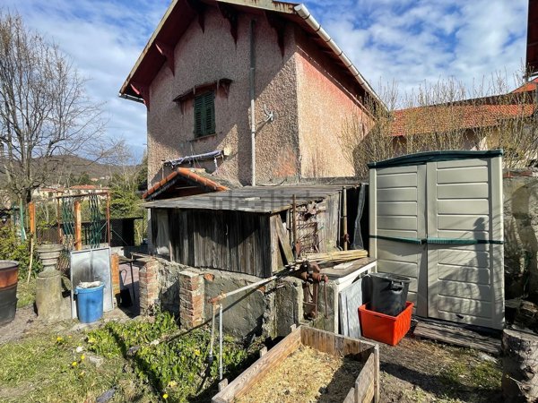 casa indipendente in vendita a Mignanego in zona Giovi