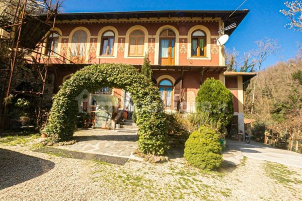 negozio in vendita a Mignanego