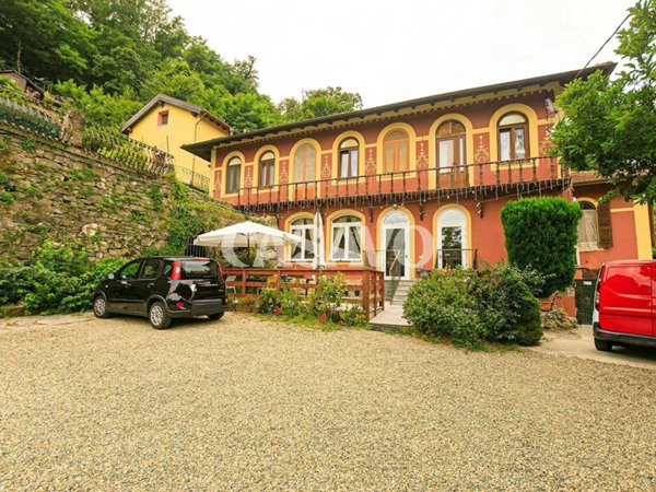 casa indipendente in vendita a Mignanego in zona Ponterosso