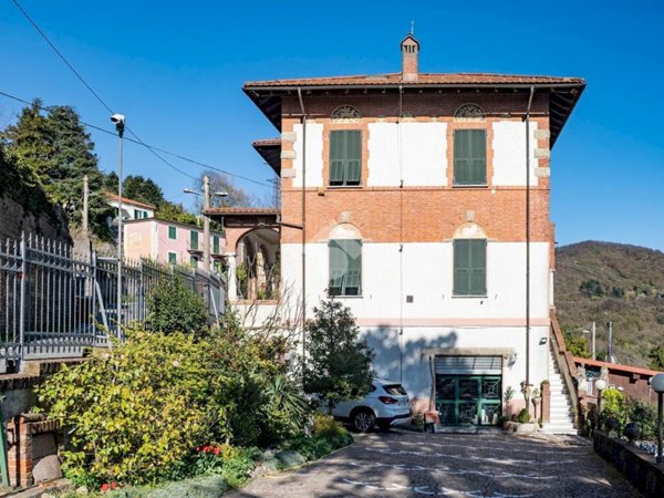 casa indipendente in vendita a Mignanego in zona Vittoria