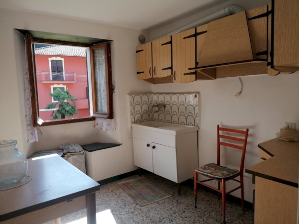 appartamento in vendita a Moconesi in zona Gattorna