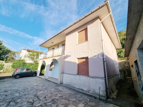 casa indipendente in vendita a Moconesi