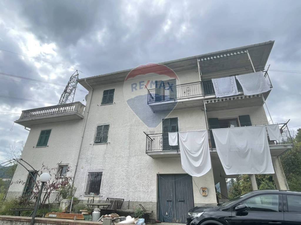 appartamento in vendita a Moconesi