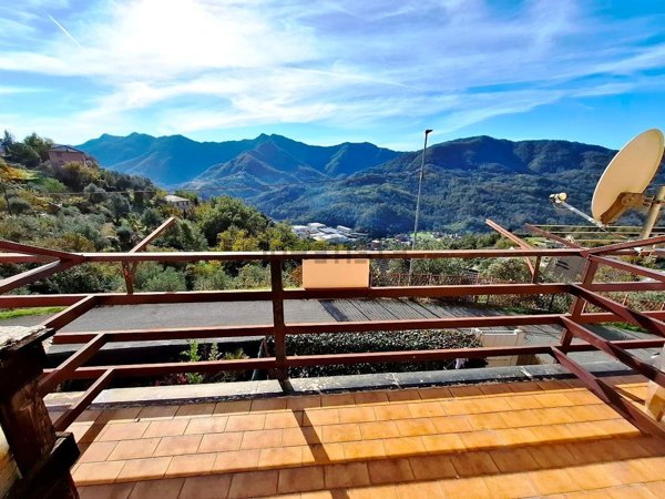 appartamento in vendita a Moconesi