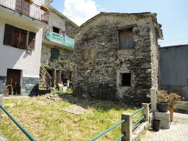 appartamento in vendita a Moconesi in zona Gattorna