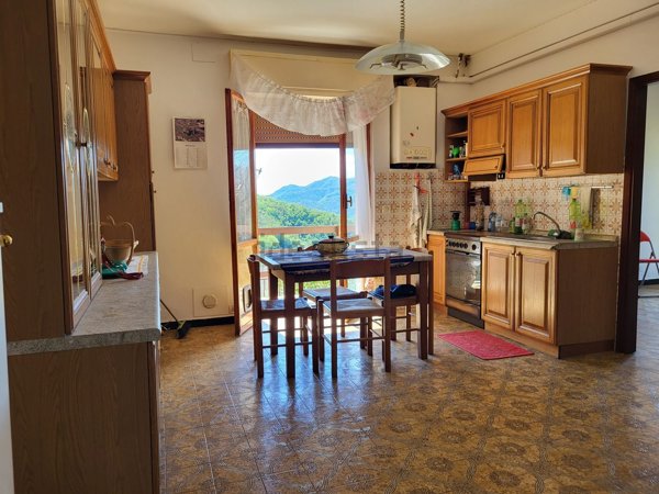 appartamento in vendita a Moconesi