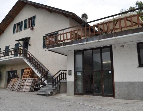 appartamento in vendita a Moconesi in zona Gattorna