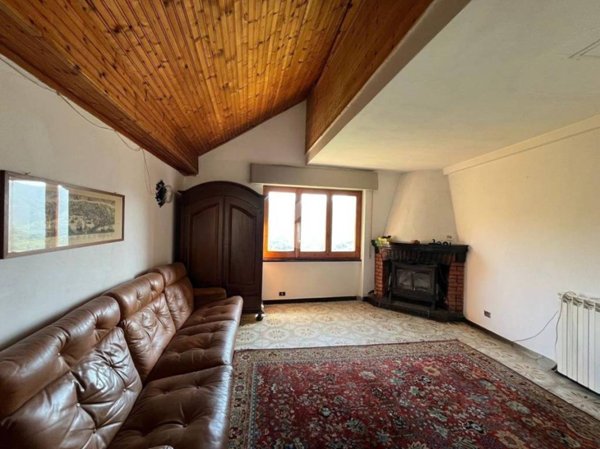 appartamento in vendita a Moconesi in zona Moconesi Alto