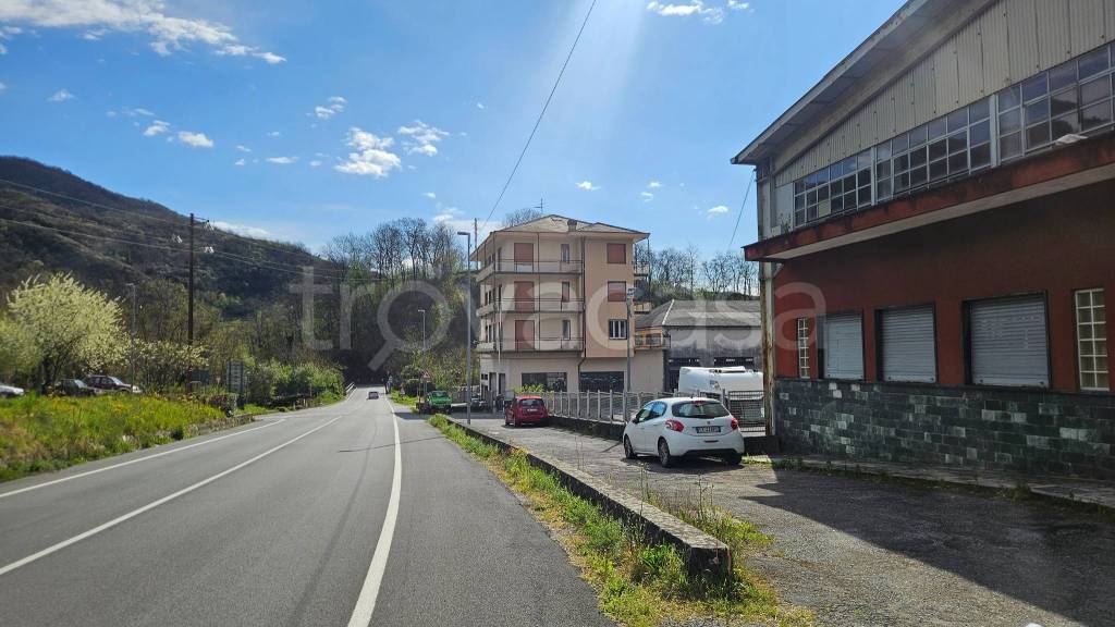 appartamento in vendita a Moconesi in zona Ferrada