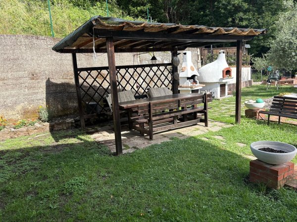 casa indipendente in vendita a Moconesi in zona Moconesi Alto