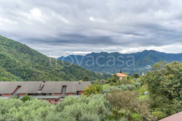 appartamento in vendita a Moconesi in zona Moconesi Alto