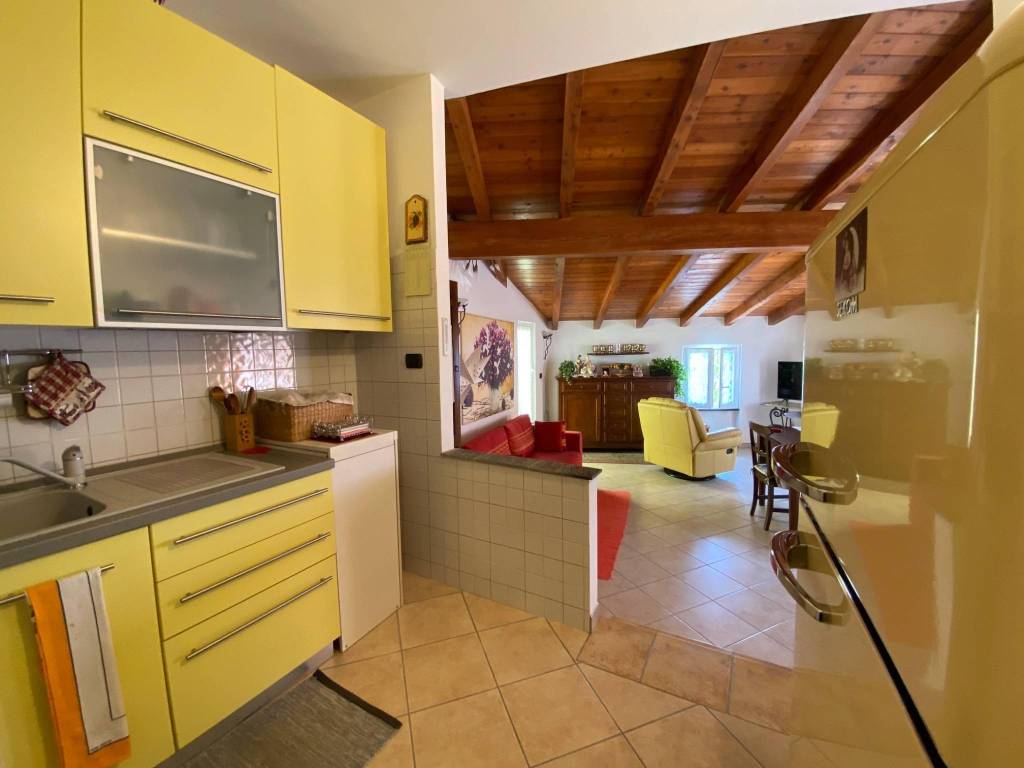 appartamento in vendita a Moneglia in zona Bracco