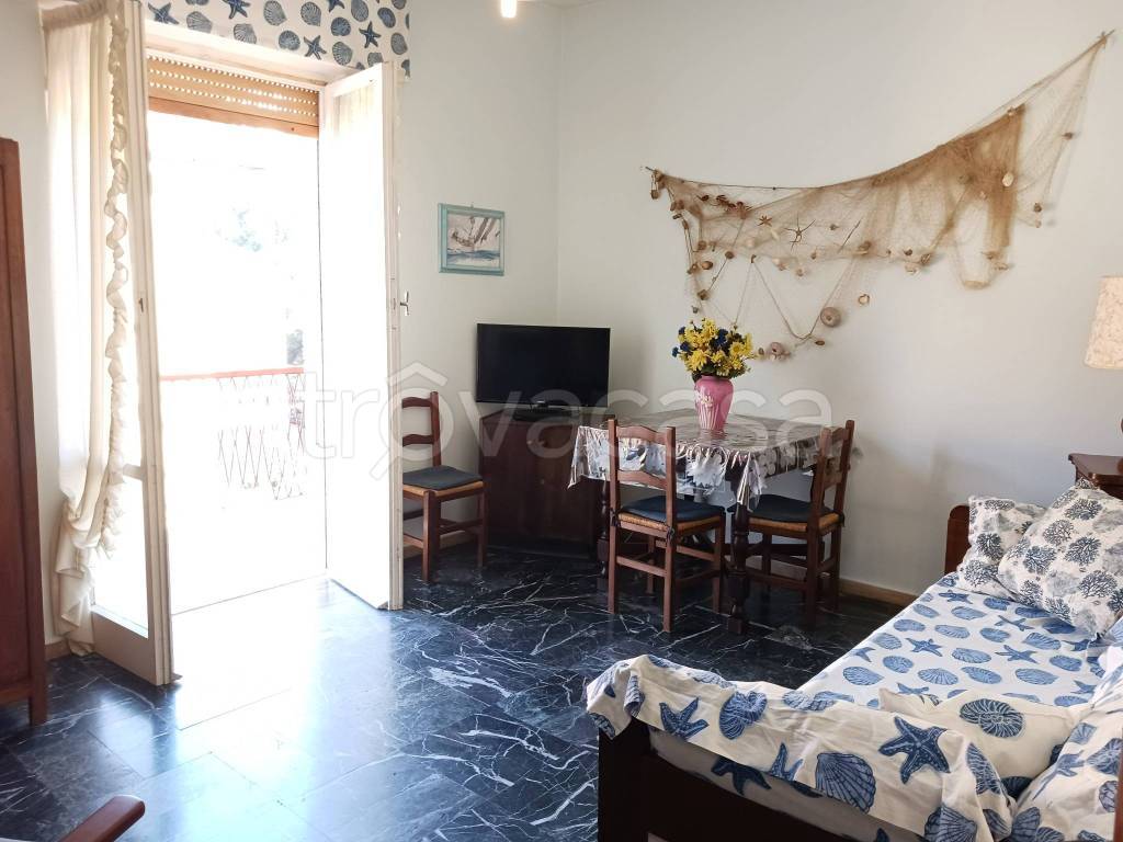 appartamento in vendita a Moneglia in zona Lemeglio
