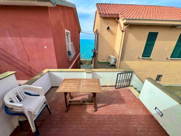 appartamento in vendita a Moneglia