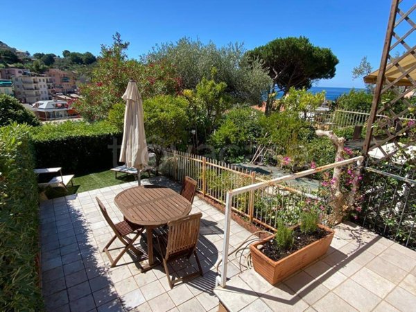appartamento in vendita a Moneglia