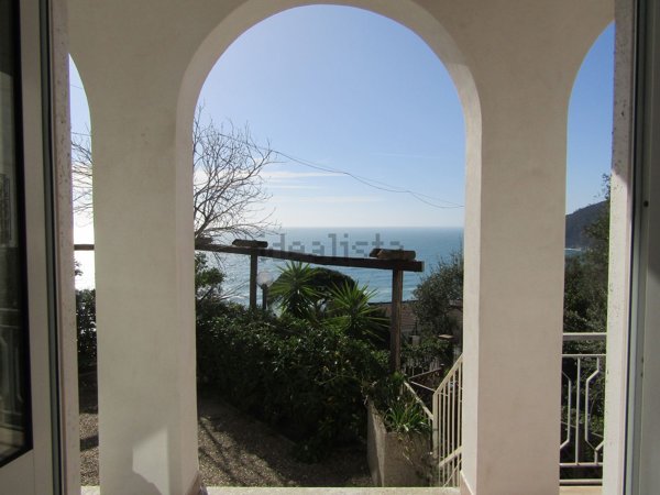 appartamento in vendita a Moneglia