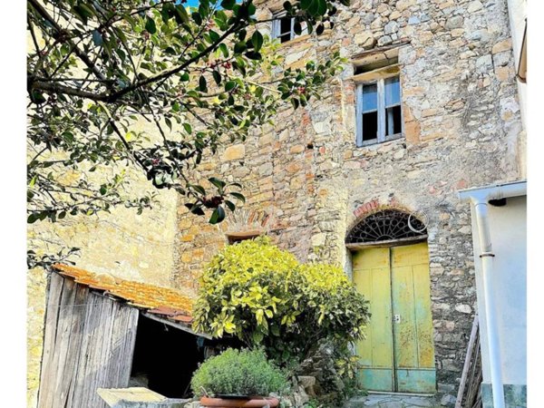 casa indipendente in vendita a Moneglia in zona Tessi