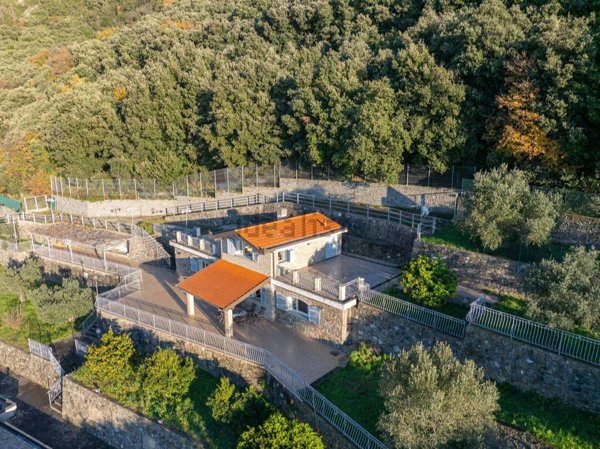 casa indipendente in vendita a Moneglia