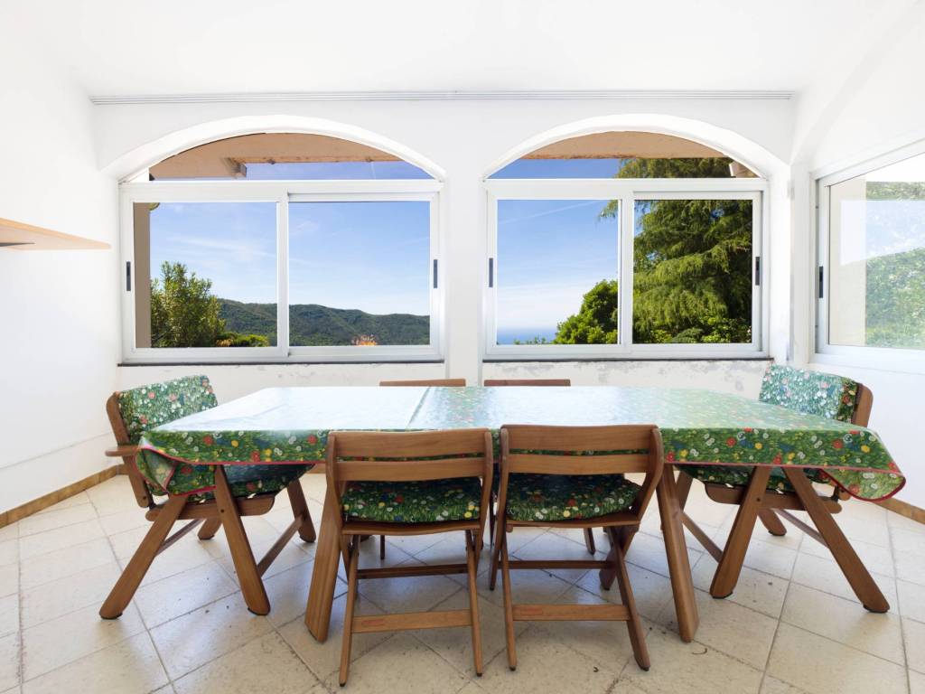 casa indipendente in vendita a Moneglia in zona Bracco