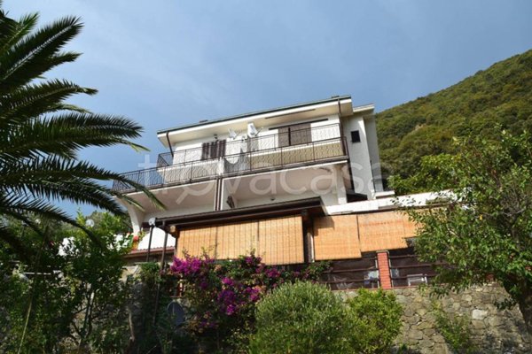 casa indipendente in vendita a Moneglia in zona Lemeglio