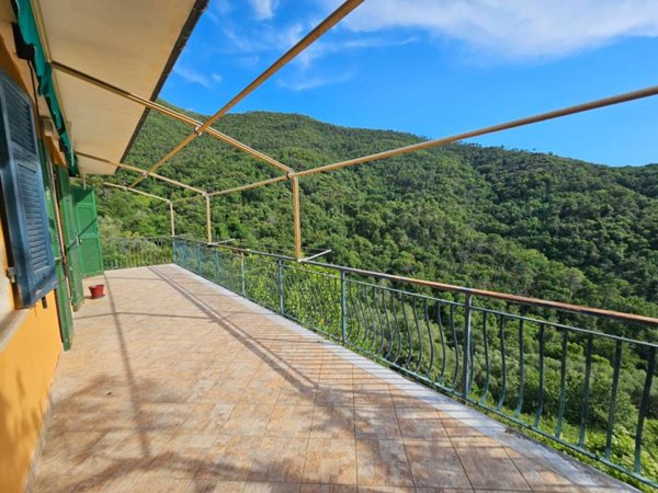 casa indipendente in vendita a Moneglia in zona Littorno