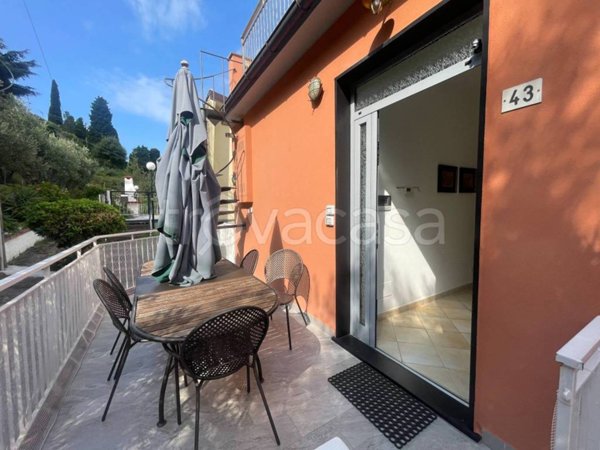 appartamento in vendita a Moneglia in zona Lemeglio