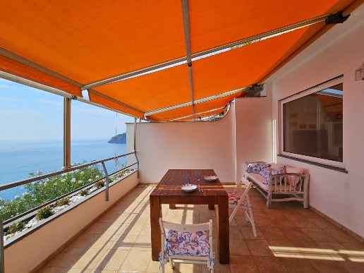 appartamento in vendita a Moneglia