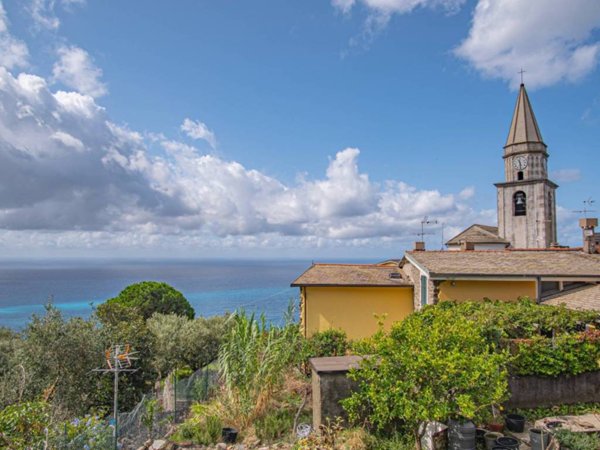 casa indipendente in vendita a Moneglia in zona Lemeglio