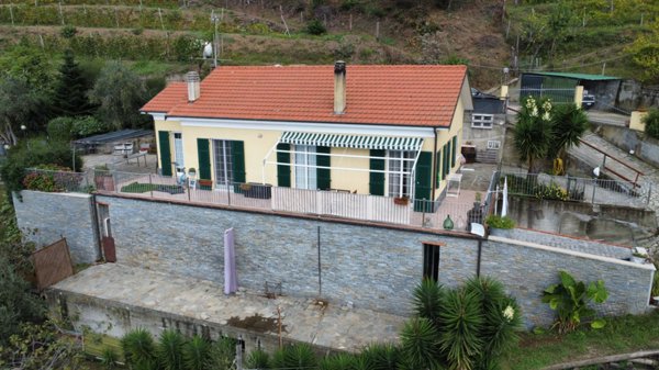 casa indipendente in vendita a Moneglia in zona Littorno