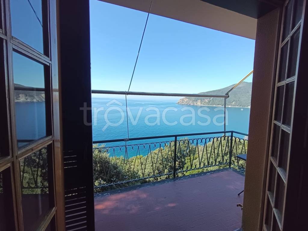 appartamento in vendita a Moneglia